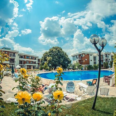 Gt Messambria Fort Beach Apartments Sweti Wlas Exterior foto